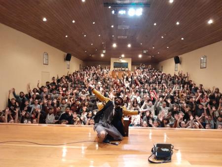 Sesc traz a Taquari projeto Teatro a Mil, destinado aos estudantes Sesc traz a Taquari projeto Teatro a Mil, destinado aos estudantes