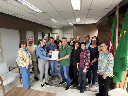 Assinada a ordem de início para a reforma do antigo prédio da Prefeitura Assinada a ordem de início para a reforma do antigo prédio da Prefeitura
