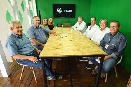 Vice-prefeita e secretário municipal prestigiam abertura da ExpoAgro Afubra 2025 Vice-prefeita e secretário municipal prestigiam abertura da ExpoAgro Afubra 2025